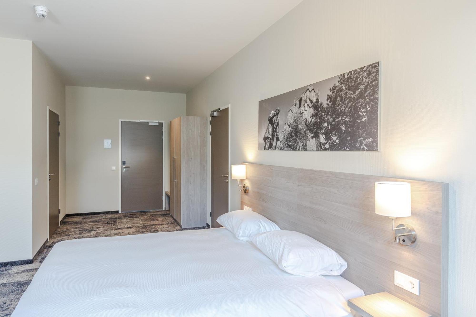 Fletcher Hotel Paleis Stadhouderlijk Hof Leeuwarden Dış mekan fotoğraf