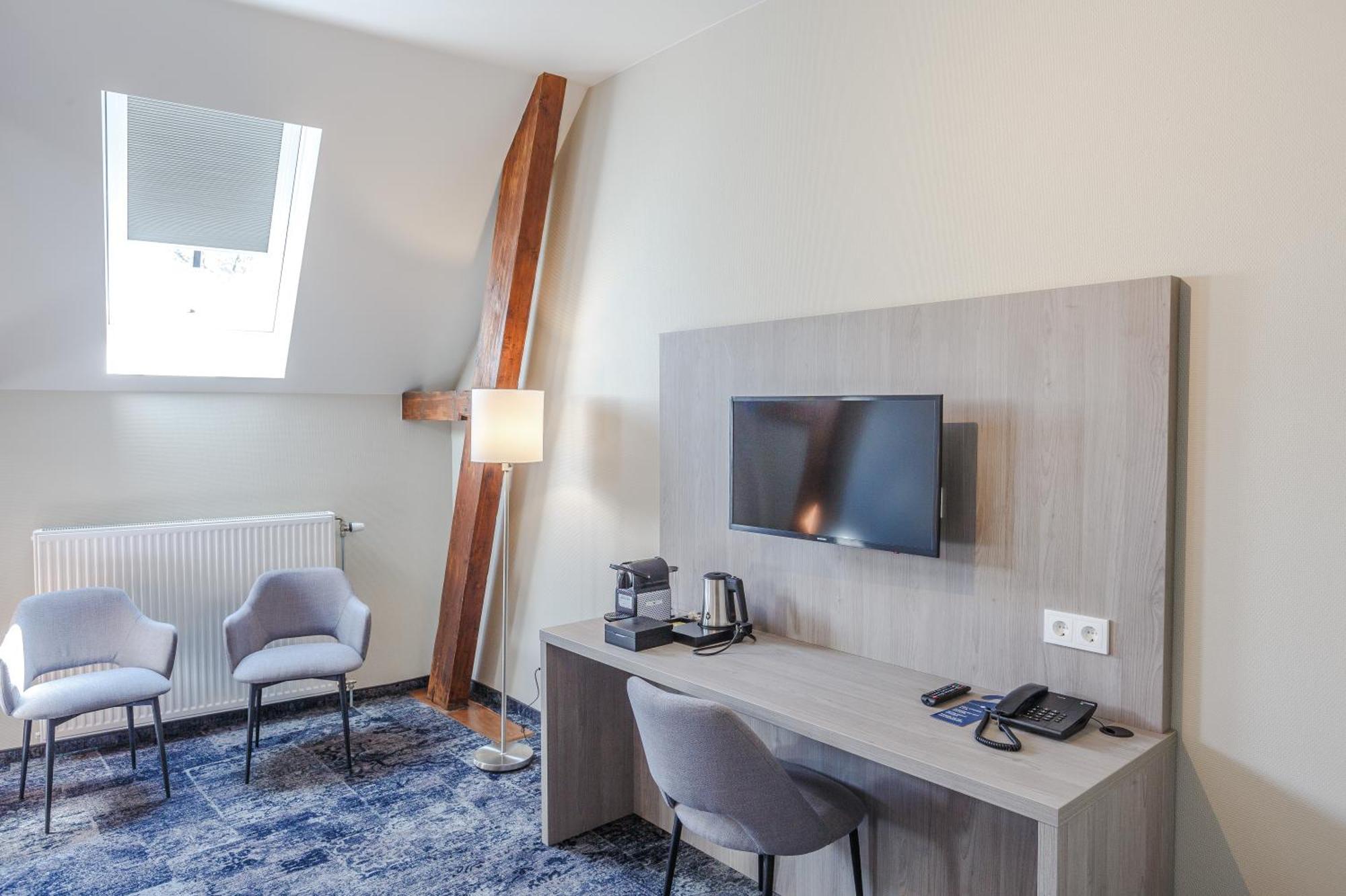 Fletcher Hotel Paleis Stadhouderlijk Hof Leeuwarden Dış mekan fotoğraf